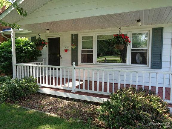 Wonderful front porch