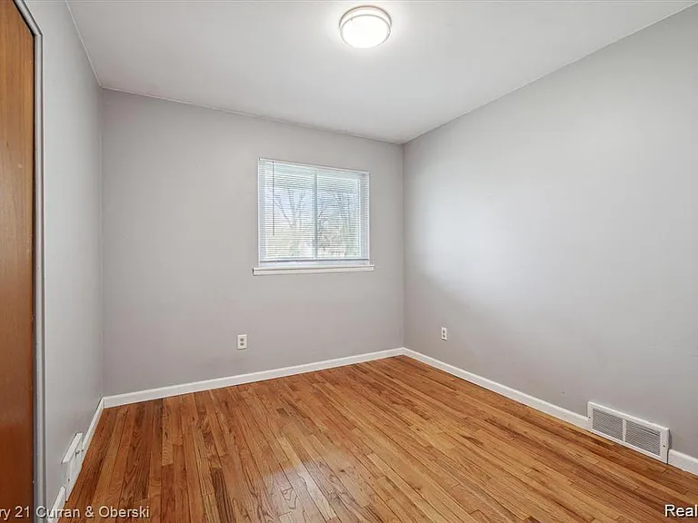 14374 Ramblewood St — Photo 5