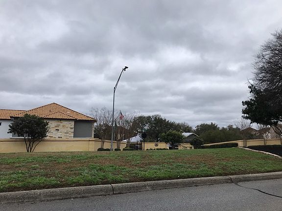 3rd image of 129 Stone Hill Dr