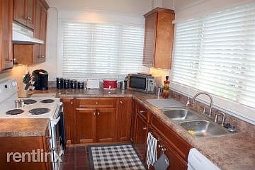 301 Third Historic Downtown Augusta Modern Deluke Kitchen Br