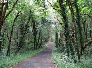 E 43rd Ave, Eugene, OR 97405