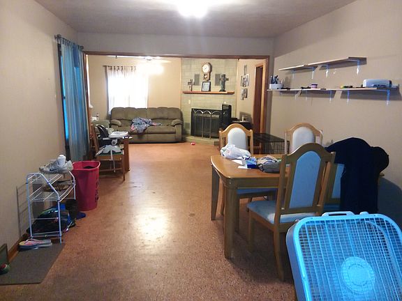 4th image of 1201 Bertchwood St