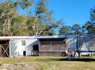 977 Bozeman Rd, Wilmington, NC 28412