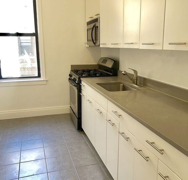 1st image of 3516 34th St APT 5b