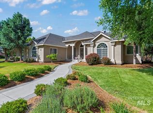 1513 S Willow Lake Pl, Eagle, ID 83616