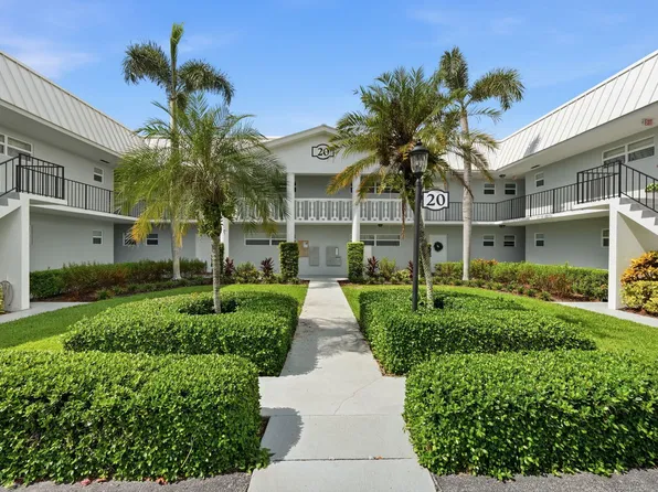 20 COLONIAL CLUB Drive #202, Boynton Beach, FL 33435