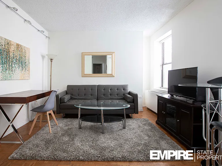 150 W 51st St #2012 — Photo 1