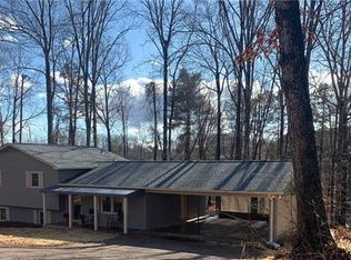 713 14th St NW, Conover, NC 28613