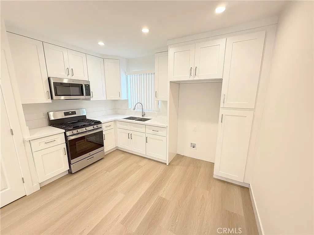 1 bed, 620 sqft, $2,295 — Photo 4