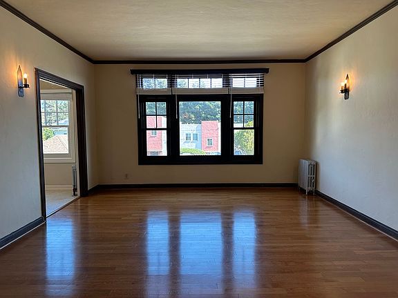 2nd image of 540 Alcatraz Ave APT 205
