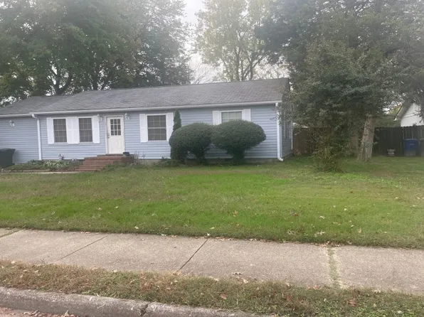 155 Colony Rd, Newport News, VA 23602
