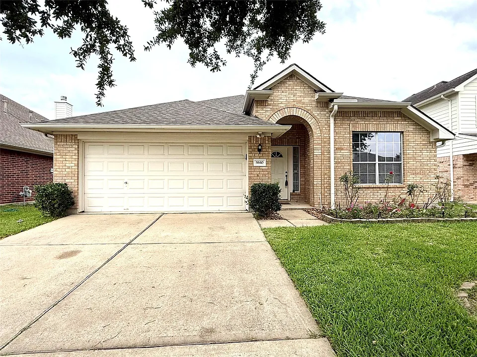 5610 Gaffney Ln