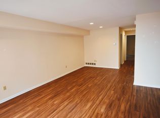 268 S 9th St APT A, Philadelphia, PA 19107