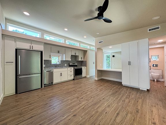 2nd image of 1111 S Ray Ave #B