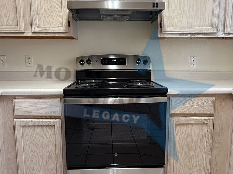 450 Ithaca Ct — Photo 11