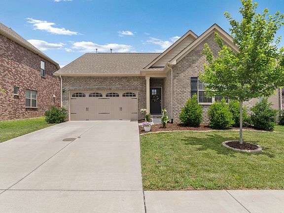 2nd image of 1138 Westgate Dr