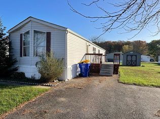 65 Elmwood Dr, Smyrna, DE 19977