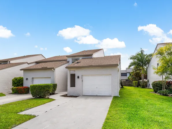 6734 Canary Palm Circle, Boca Raton, FL 33433