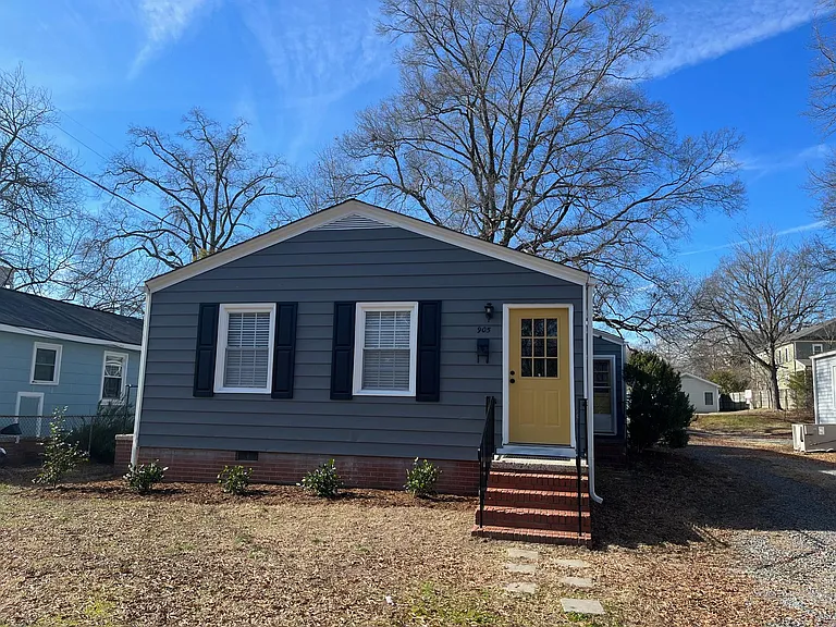 905A Iredell St #A — Photo 3