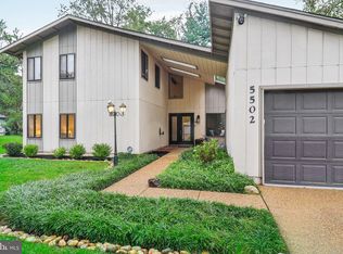 5502 Southport Ln, Fairfax, VA 22032