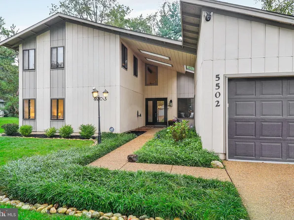 5502 Southport Ln, Fairfax, VA 22032