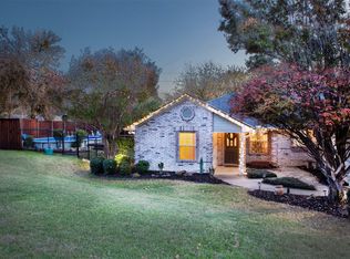 102 Oaktree Dr, Highland Village, TX 75077