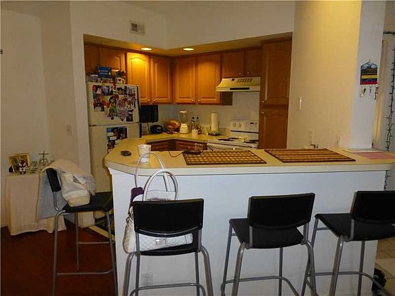 2nd image of 13090 Vista Isles Dr APT 121