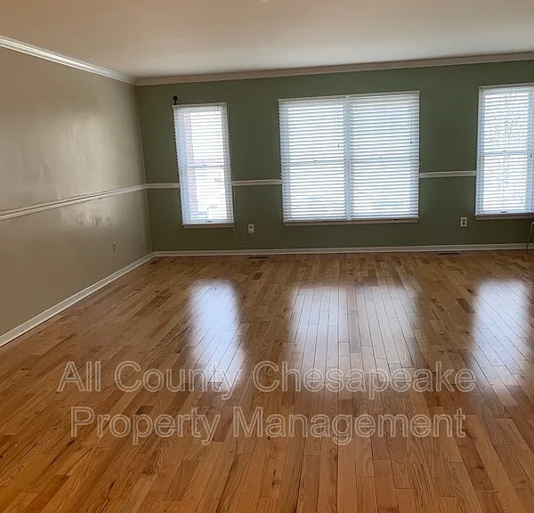 949 Whispering Ridge Ln — Photo 3