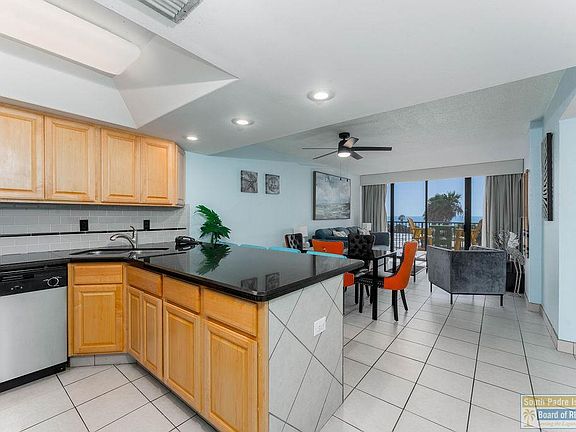 5th image of 500 Padre Blvd #402