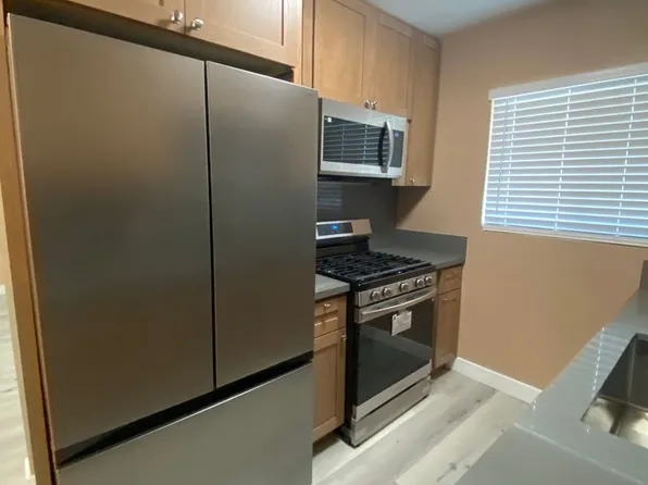 3711 S Normandie Ave #6, Los Angeles, CA 90007