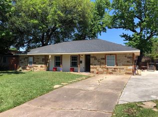 207 Weatherly Way, Houston, TX 77022