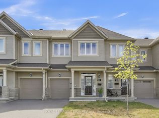 92 Mesa Dr, Ottawa, ON K2J 6V9