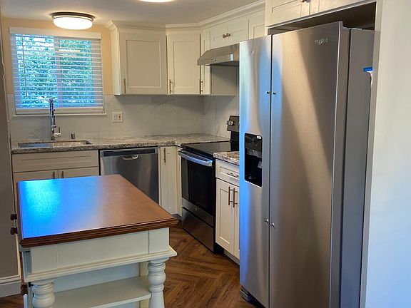 3rd image of 14225 Lora Dr APT 87