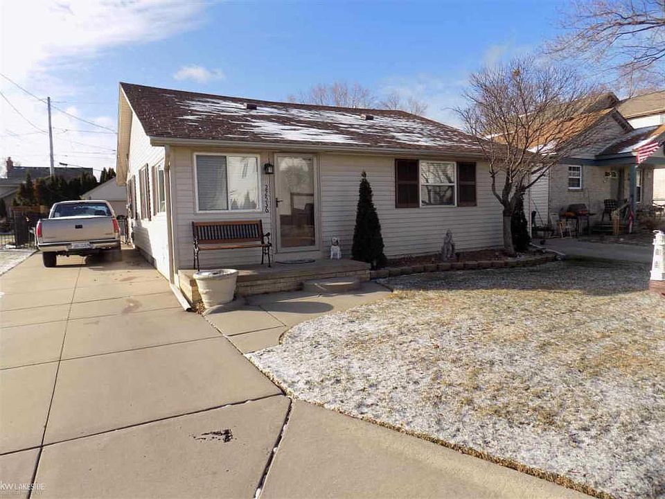 1st image of 22536 Milner St