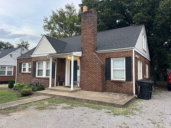 4th image of 1204 N Maple St