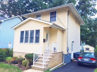 4 Division St, Metuchen, NJ 08840