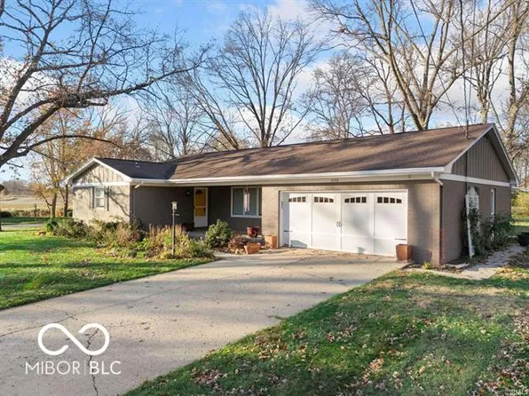 2048 W Blanchard St, Warsaw, IN 46580