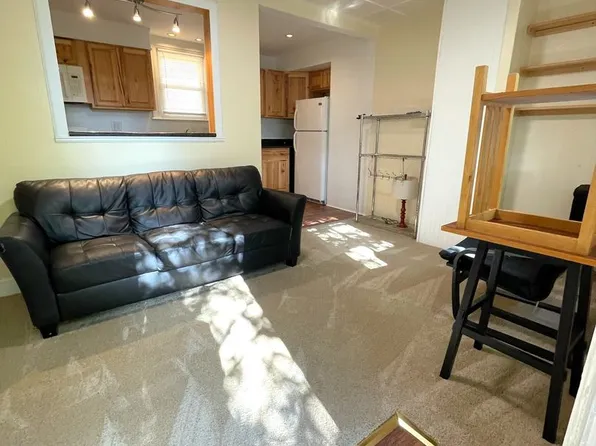 413 West Liberty Street, 413 W Liberty St APT 2, Ann Arbor, MI 48103