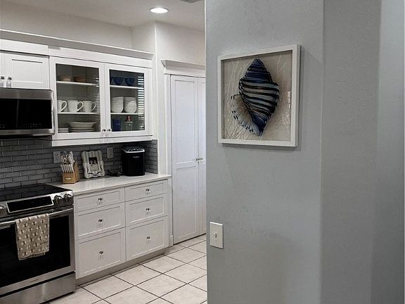 4th image of 9180 Southmont Cv APT 306
