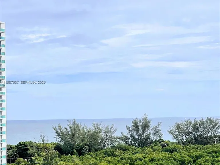 300 Bayview Dr #915 — Photo 27