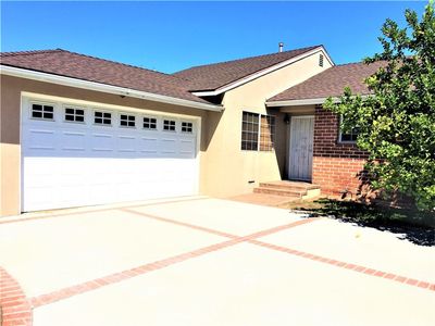 6830 Varna Ave, Valley Glen, CA, 91405