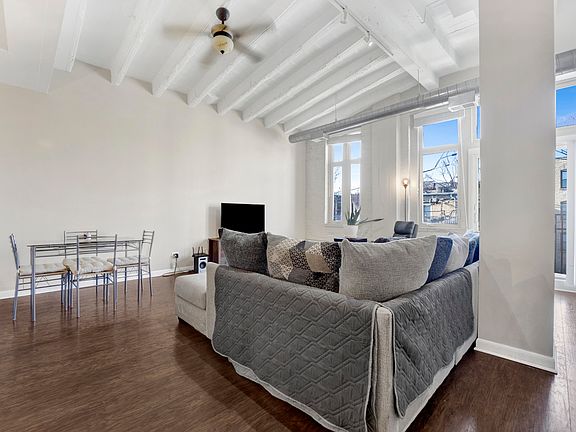 5th image of 1225 W Morse Ave APT 201