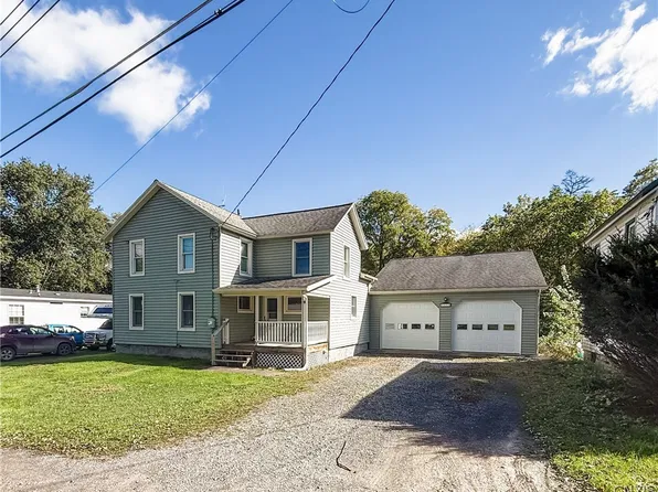 976 Mill St, Locke, NY 13092