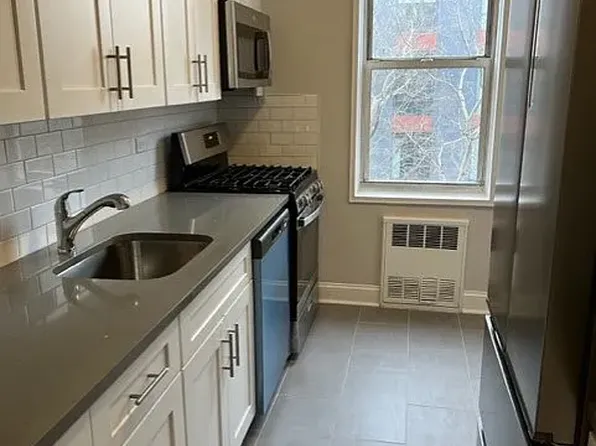 616 E 18th St APT 4G, Brooklyn, NY 11226