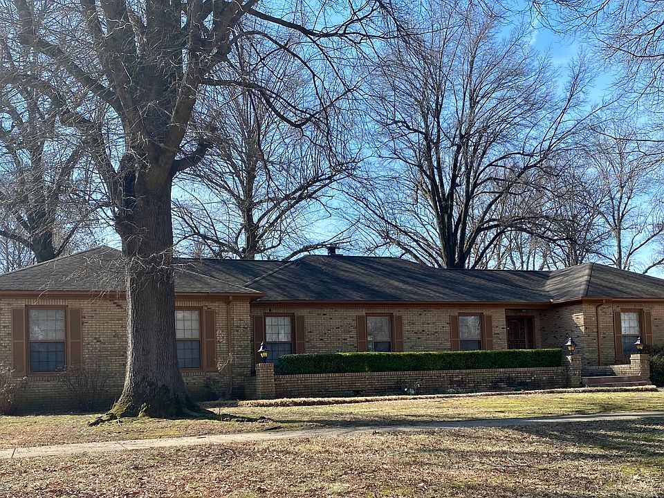 1st image of 29 N Wedgewood Dr
