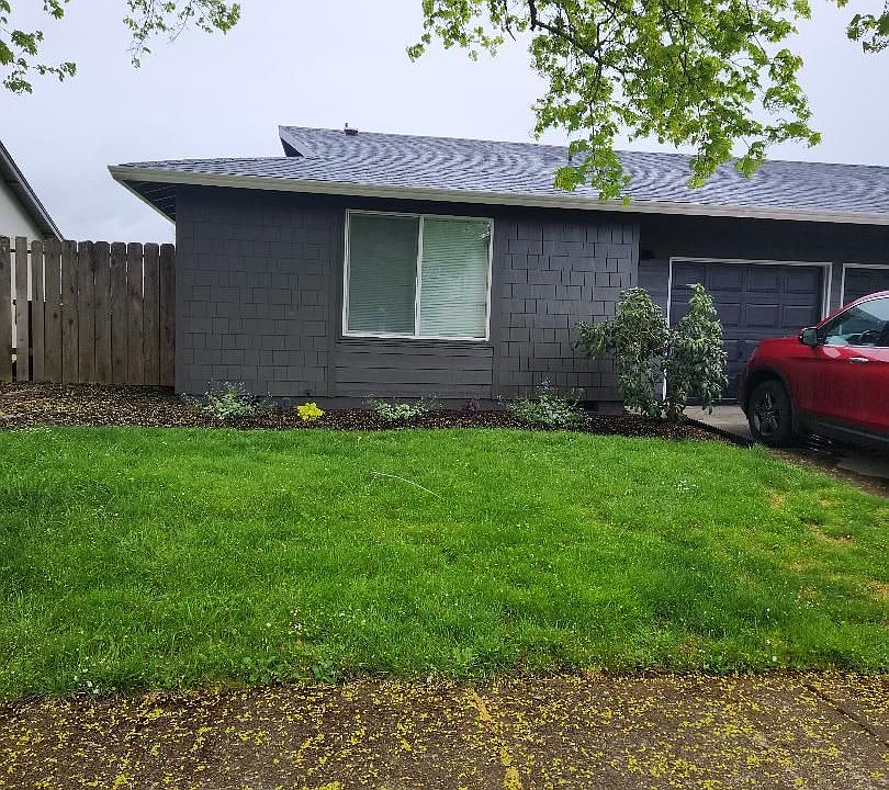 1st image of 2607 S 7th St