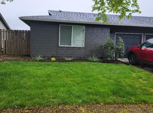 2607 S 7th St, Lebanon, OR 97355