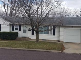 106 Tiezzi Ln, Washington, IL 61571