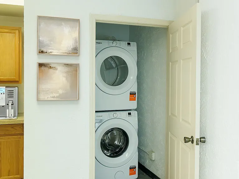 2935 N East St #D — Photo 11
