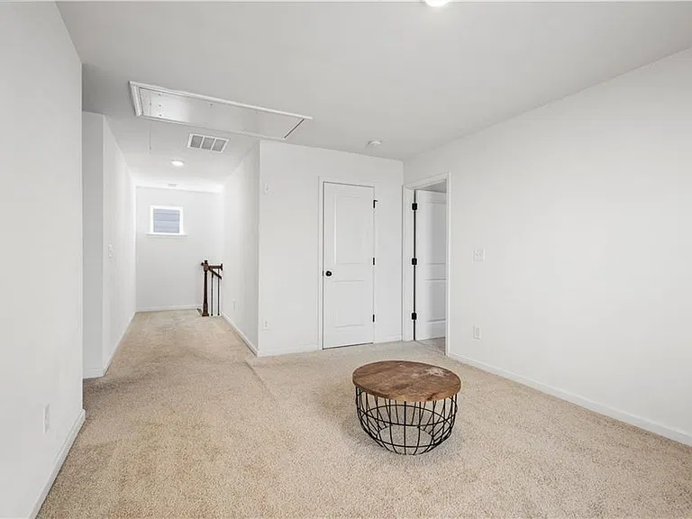 869 Venture Way SW — Photo 25